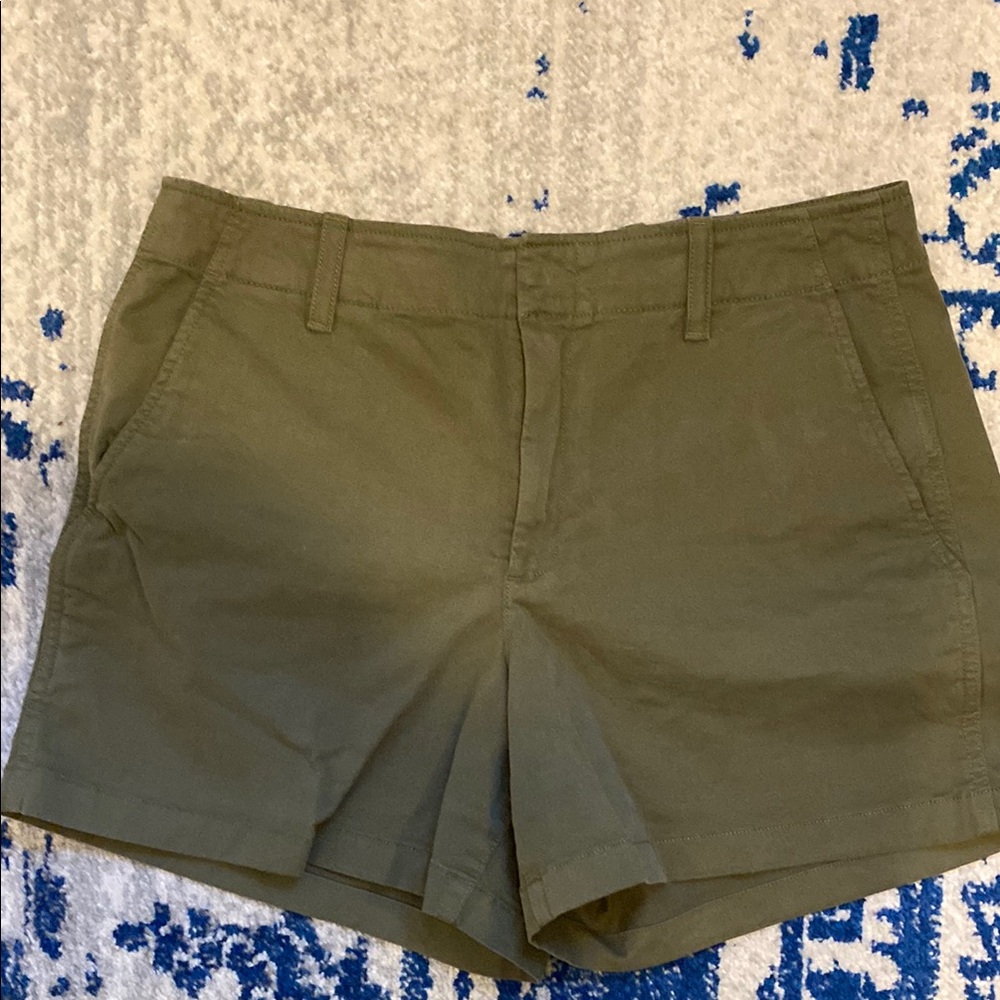 Gap Olive Green Women's Shorts